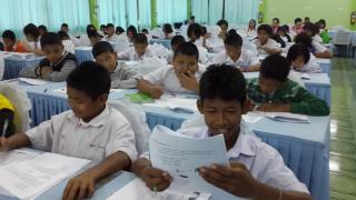 27. ​​​กิจกรรมติววิชาภาษาไทย  ป. 6  เพื่อเตรียมความพร้อมในการสอบ O-Net  ภายใต้โครงการพัฒนาศักยภาพผู้เรียนระดับการศึกษาขั้นพื้นฐาน  และโครงการมหาวิทยาลัยพี่เลี้ยงให้สถานศึกษาในท้องถิ่น  ณ สำนักงานเขตพื้นที่การศึกษาประถมศึกษากำแพงเพชร เขต  ๒